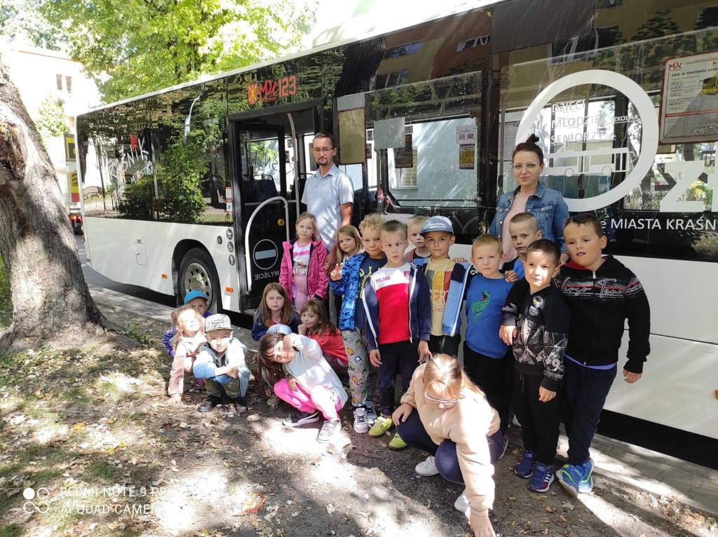 „ Biedronki” poznają zawód Kierowcy itm1#729