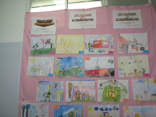 Wystawa prac dzieci na oddziale Chorób Płuc