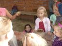 27.09.2012 W czwartek 27 września dzieci z grupy III i IV były na wycieczce u garncarza w Bęczynie. 