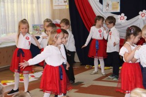 Święto Niepodległości w Słonecznym Promyku