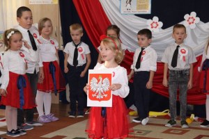 Święto Niepodległości w Słonecznym Promyku