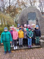 Wyjście pod pomnik