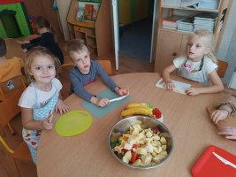 Dzień owoców i warzyw w grupie Biedronek